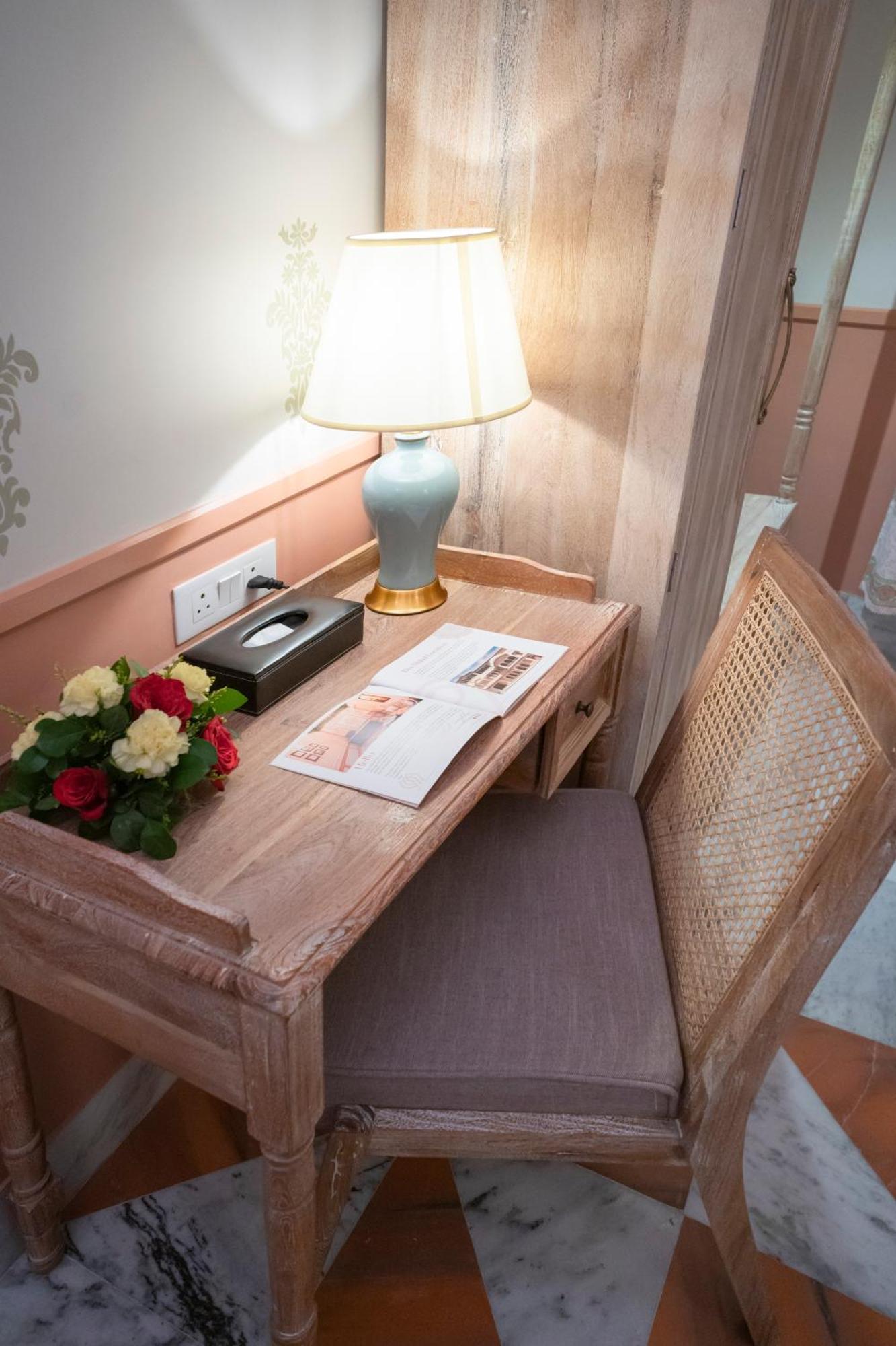 Dev Mahal - A Boutique Heritage Hotel Jaipur Bagian luar foto