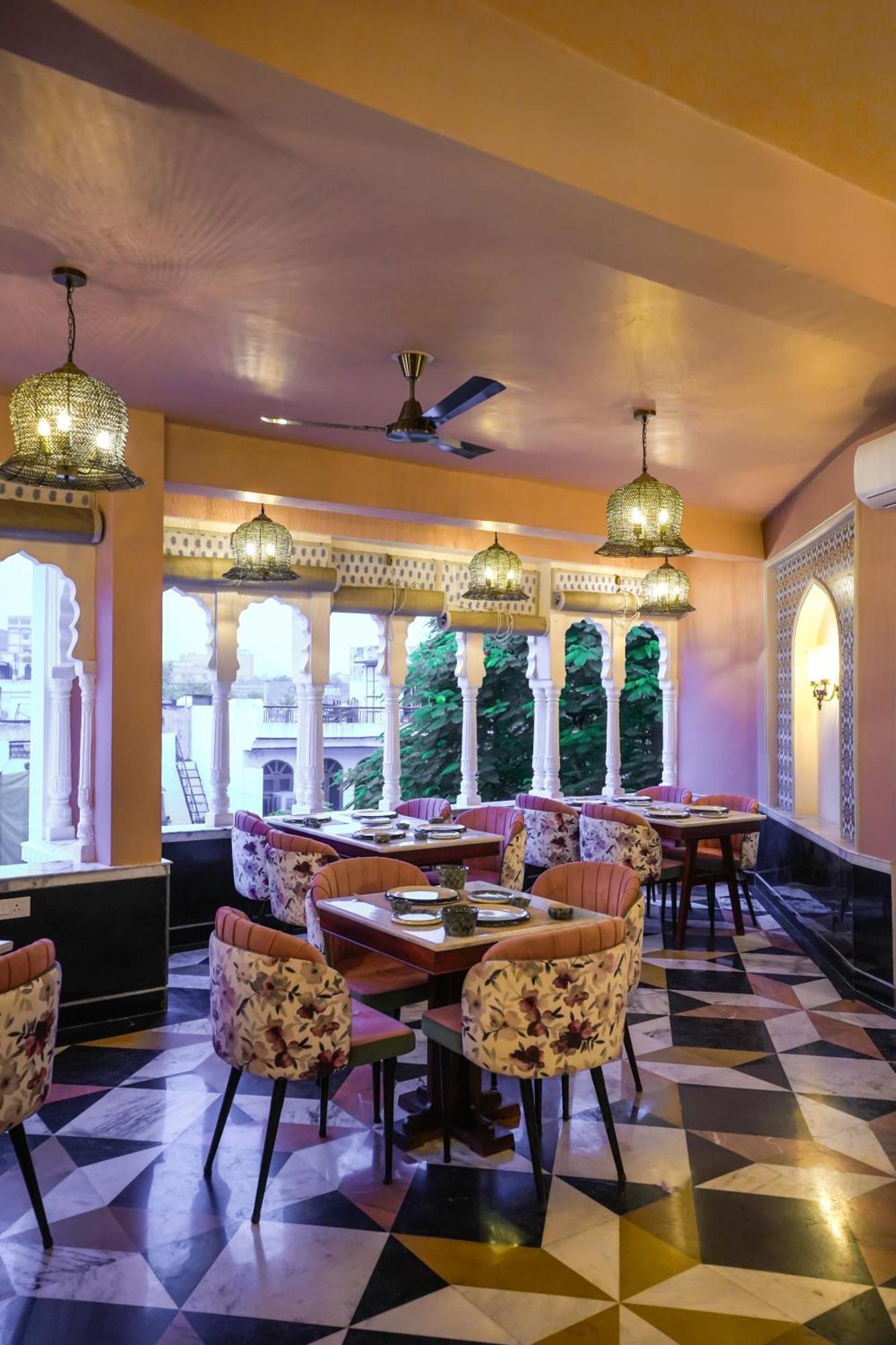 Dev Mahal - A Boutique Heritage Hotel Jaipur Bagian luar foto